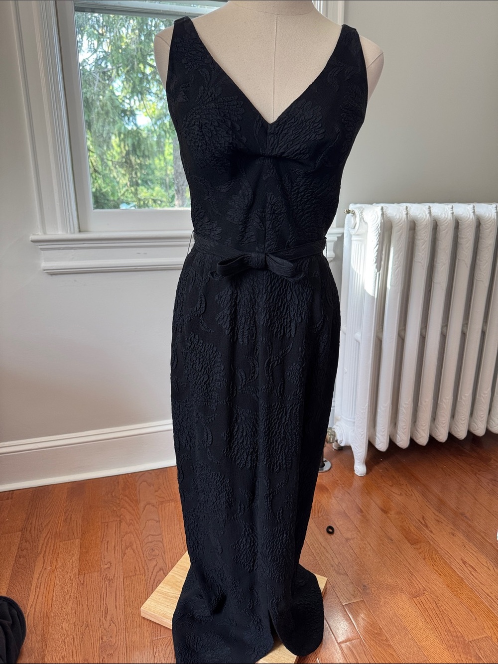 Vintage Black Textured V-Neck Maxi Dress